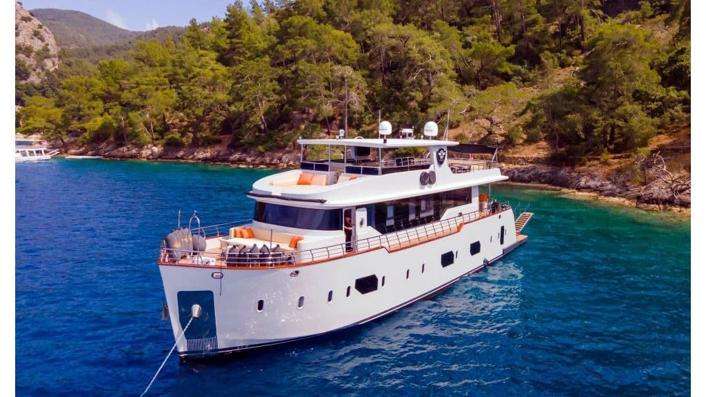 Simay M photo 1